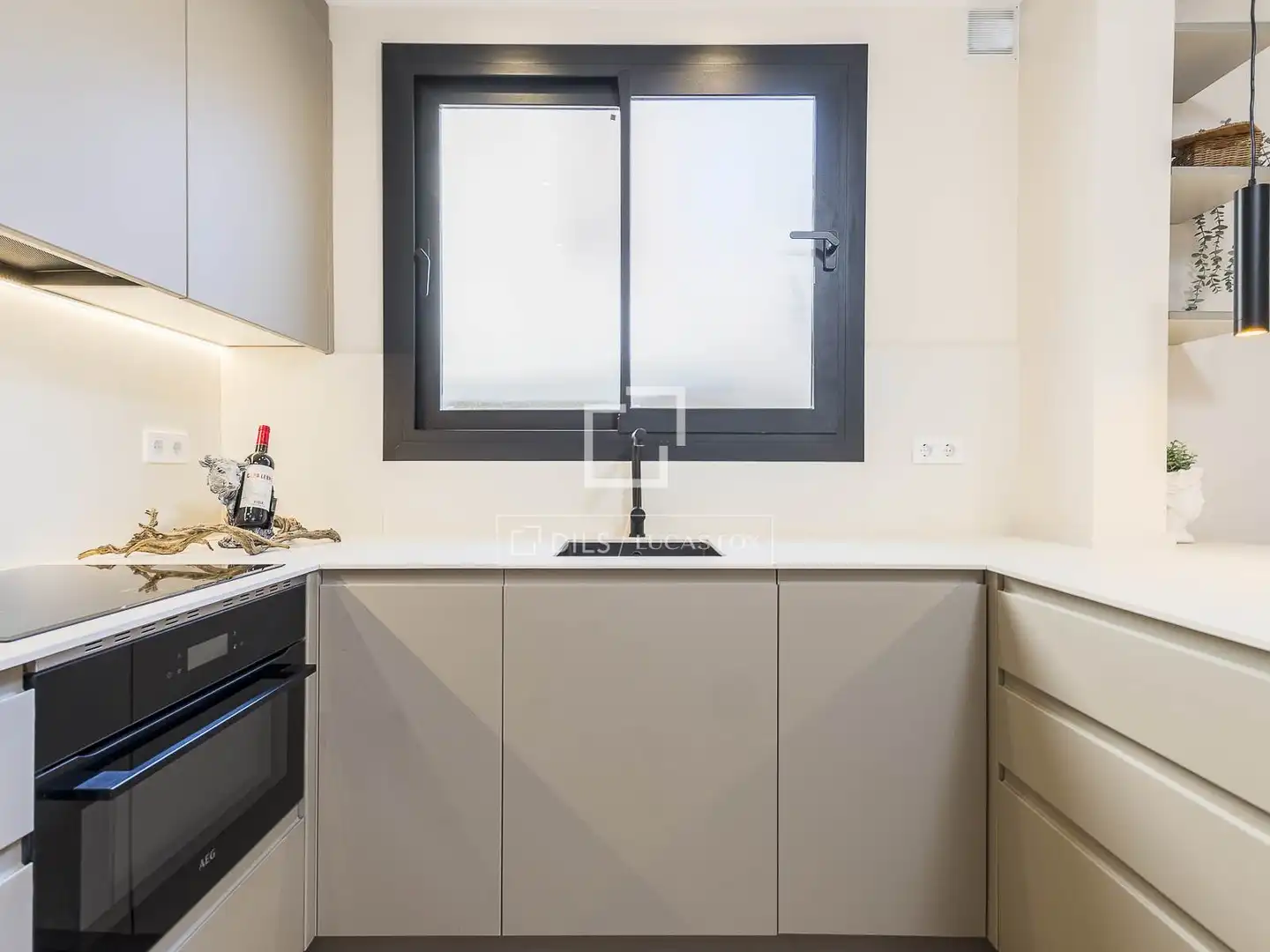 Flat with terrace for sale in Sants - Montjuïc, imagen 10