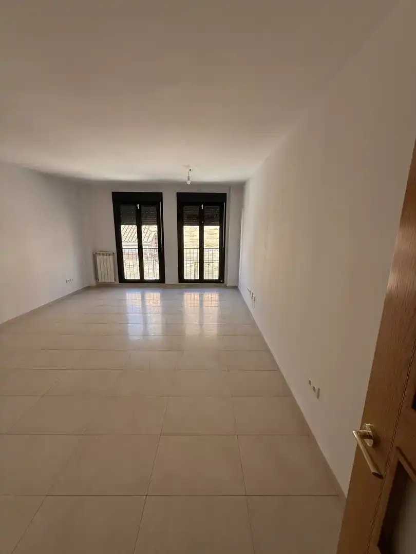 Exterior view of Flat for sale in Valdemoro  with Air Conditioner and Balcony
