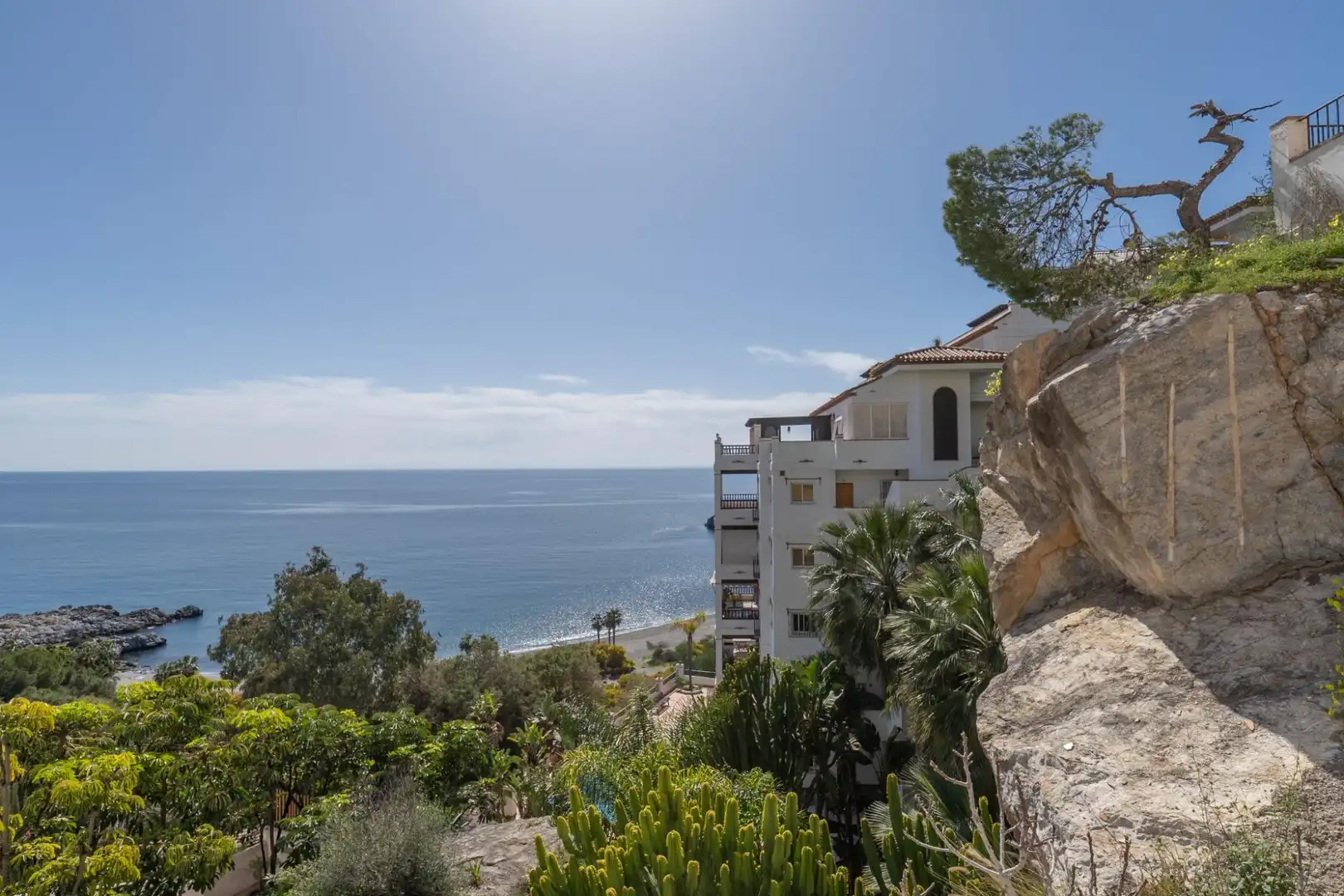 Vista exterior de Apartamento en venta en Almuñécar con Jardín privado, Terraza y Piscina comunitaria