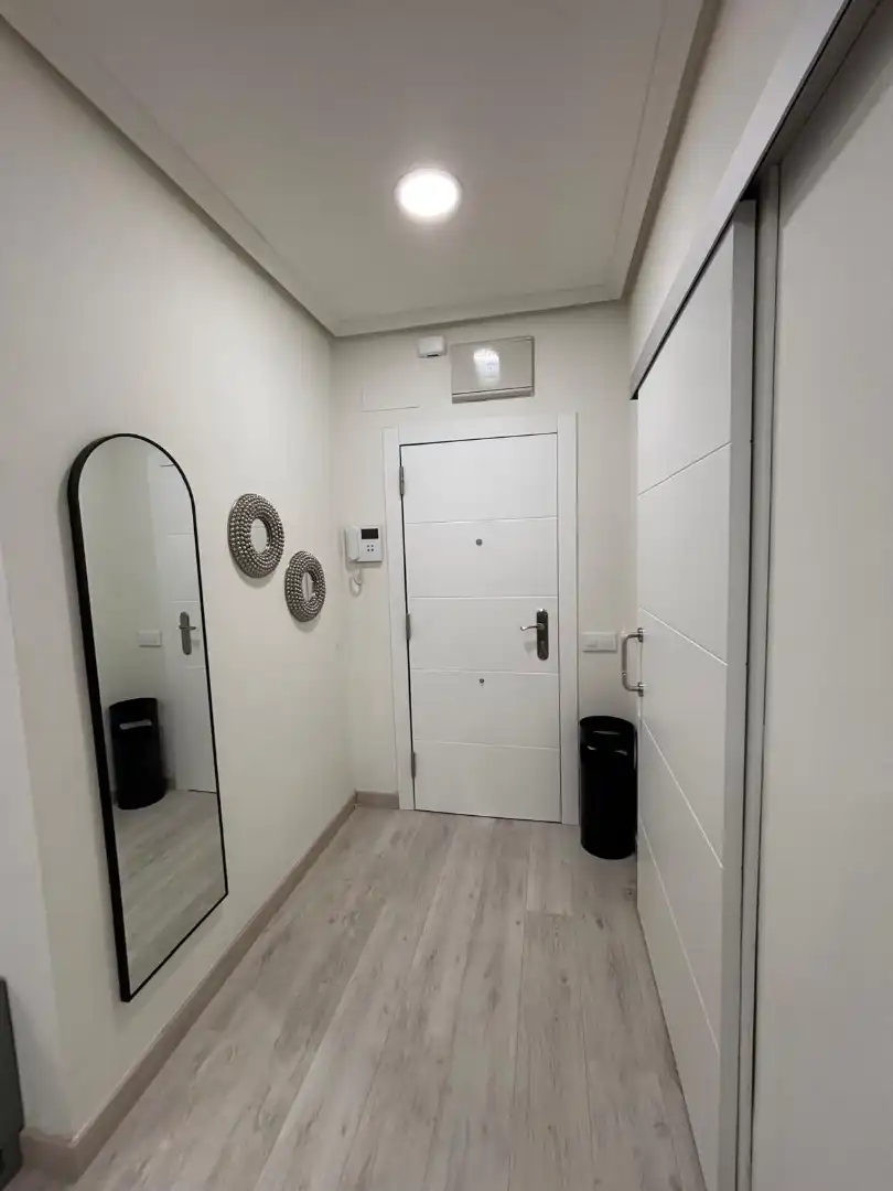 Apartamento de alquiler en Calle del General Elorza, Salesas - Foncalada - Campoamor
