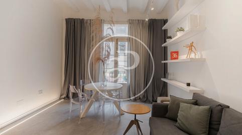 Foto 2 de Pis en venda a Carrer Dels Salvador, El Raval,  Barcelona Capital