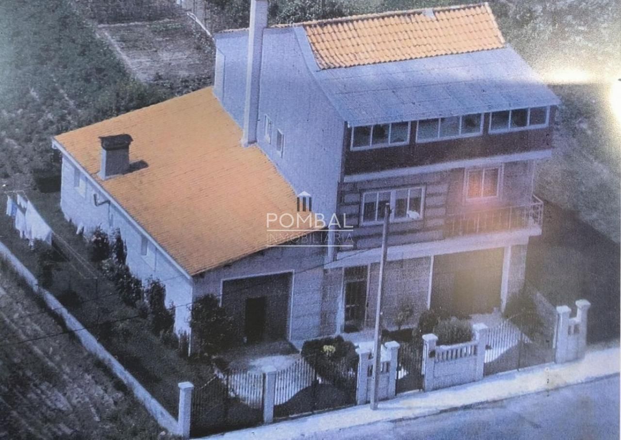 Vista exterior de Casa o xalet en venda en Baltar amb Calefacció, Jardí privat i Terrassa