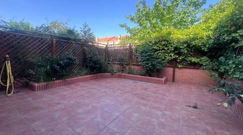 Foto 2 von Einfamilien-Reihenhaus zum Verkauf in Escuelas, Loranca, Fuenlabrada