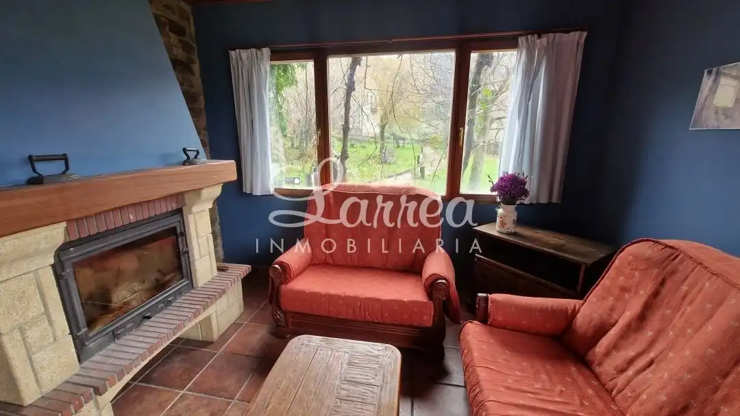 Sala de estar de Finca rústica en venta en Zeanuri con Calefacción