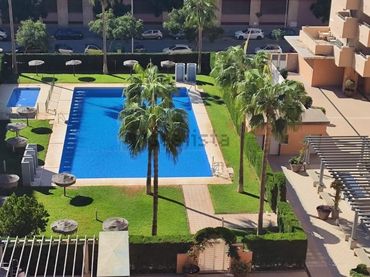 Wohnung mit Pool zum Verkauf in Calle Pilar Lorengar