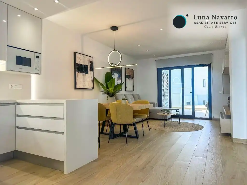 Mini appartamento con terrazza in vendita a Avenida Oviedo, imagen 7