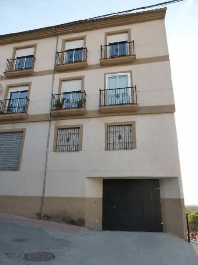 Exterior view of Garage for sale in Cogollos de la Vega