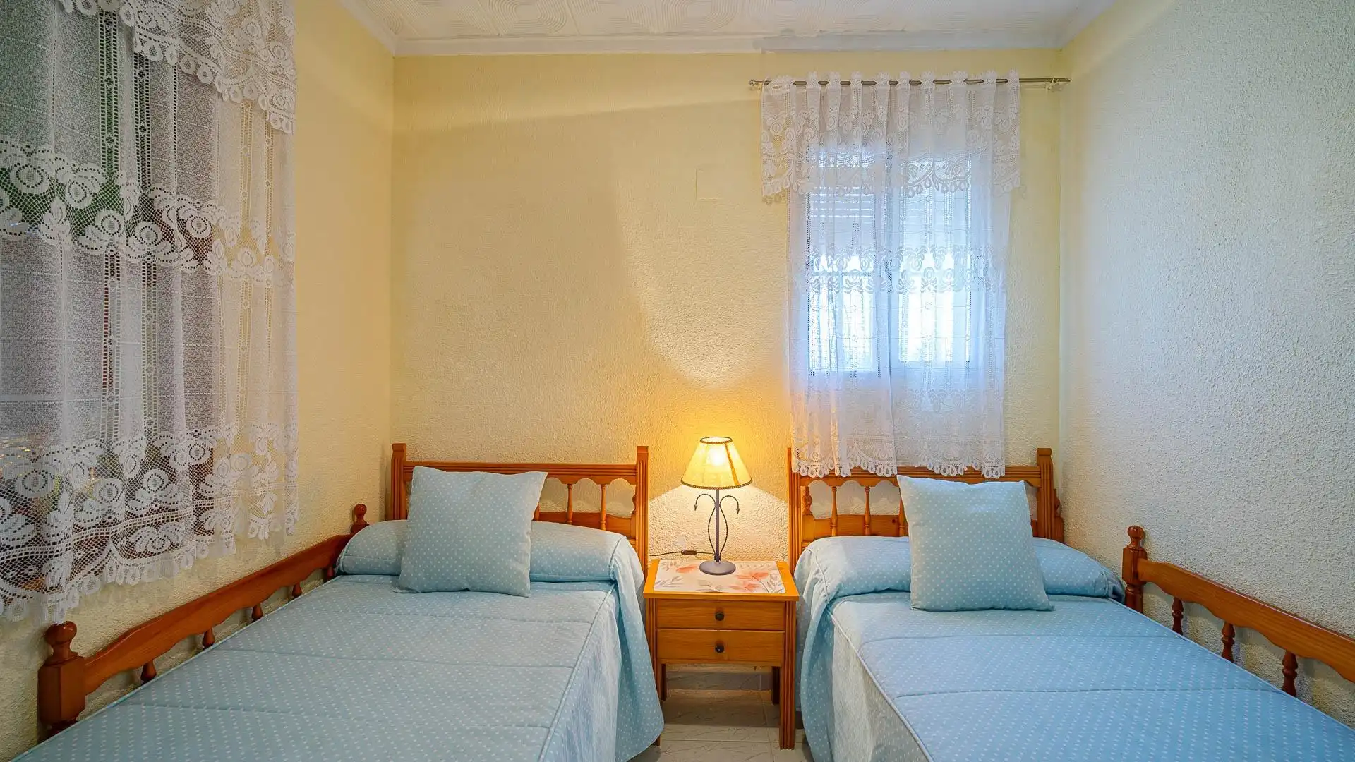 Habitación de Casa o chalet en venta en Torrevieja con Jardín privado, Terraza y Trastero