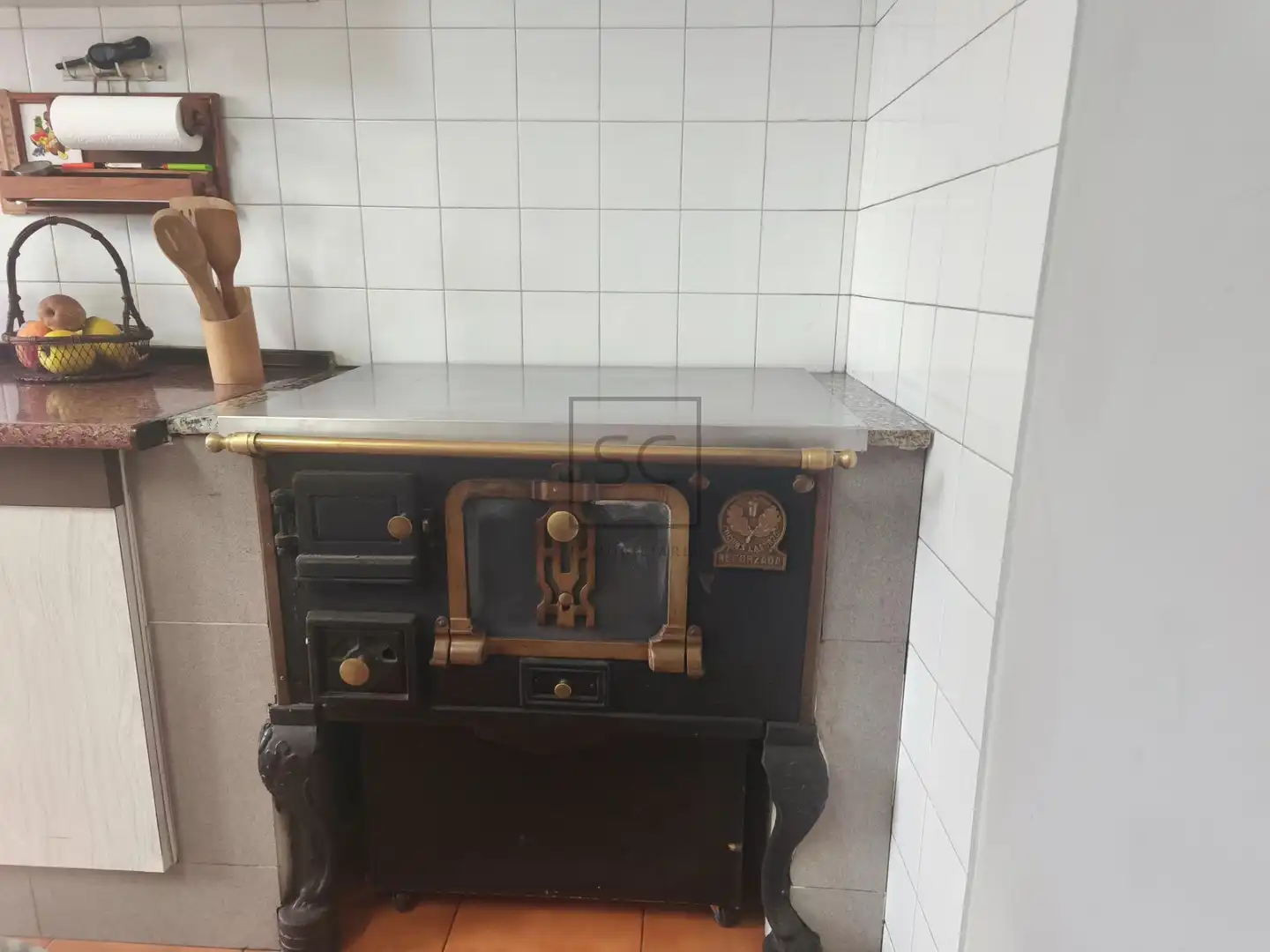 Cuina de Casa o xalet en venda en Monfero amb Jardí privat i Traster