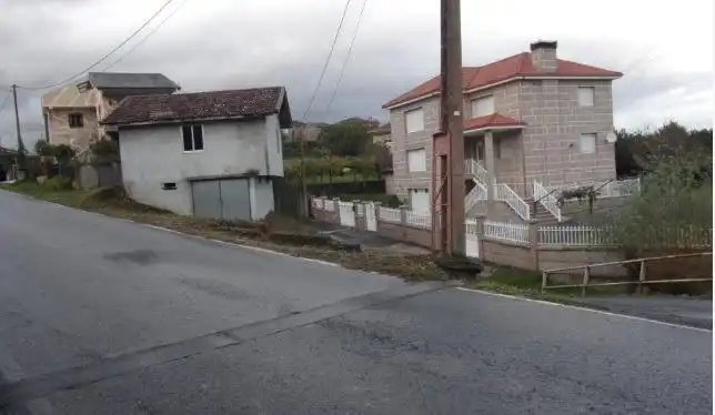 Casa rústica amb jardí en venda a Ramirás, imagen 2