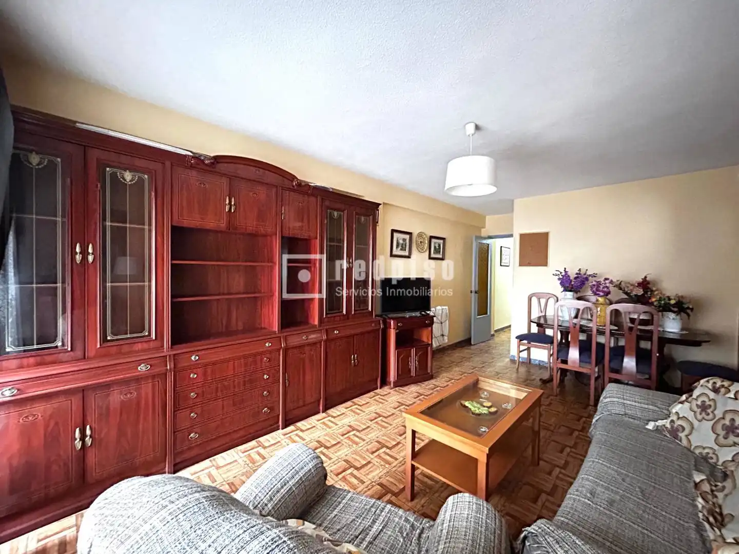 Sala de estar de Piso en venta en Alcalá de Henares con Calefacción, Parquet y Terraza