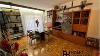 Living room of Flat for sale in Sabadell  with Air Conditioner, Heating and Parquet flooring
