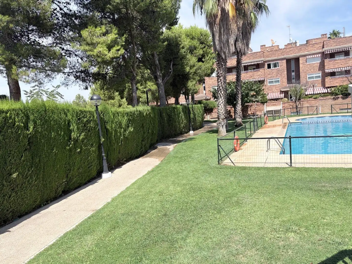 Jardín de Casa adosada de alquiler en Zaragoza con Aire acondicionado, Calefacción y Jardín privado
