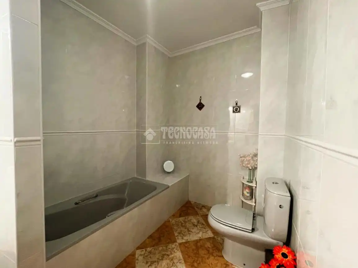 Baño de Casa adosada en venta en Lanteira con Calefacción y Amueblado