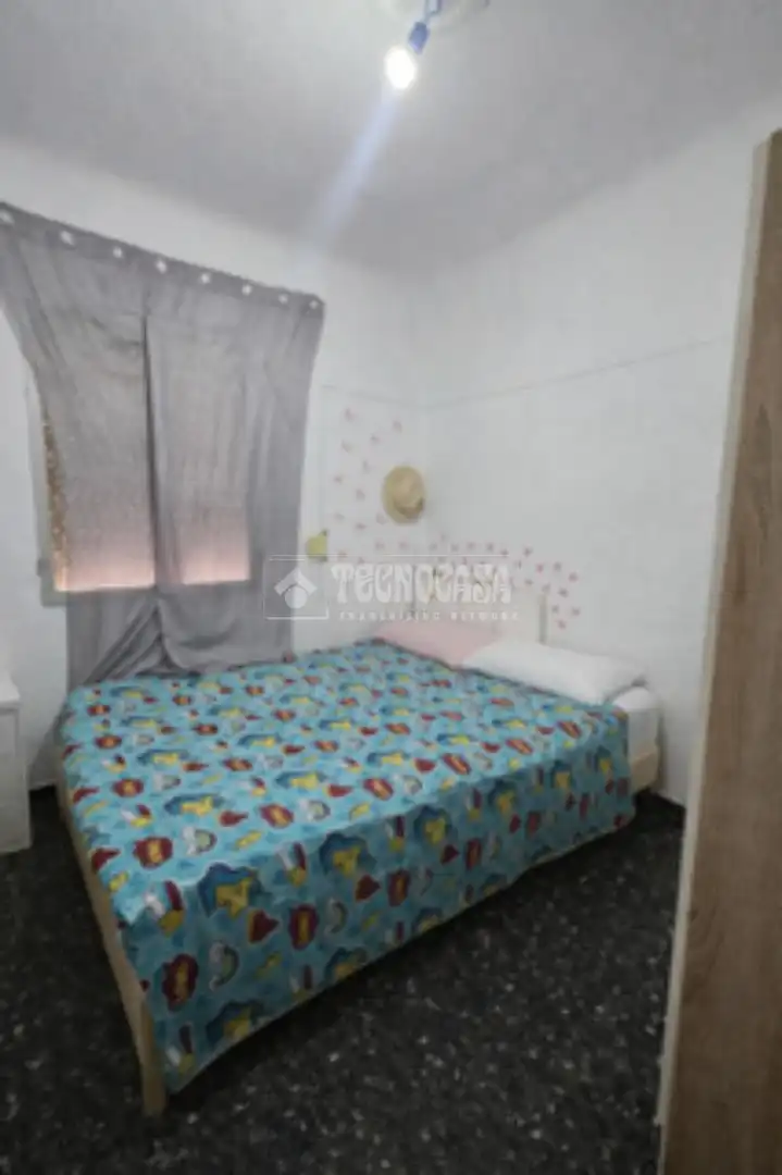 Habitación de Piso en venta en Madrid con Calefacción