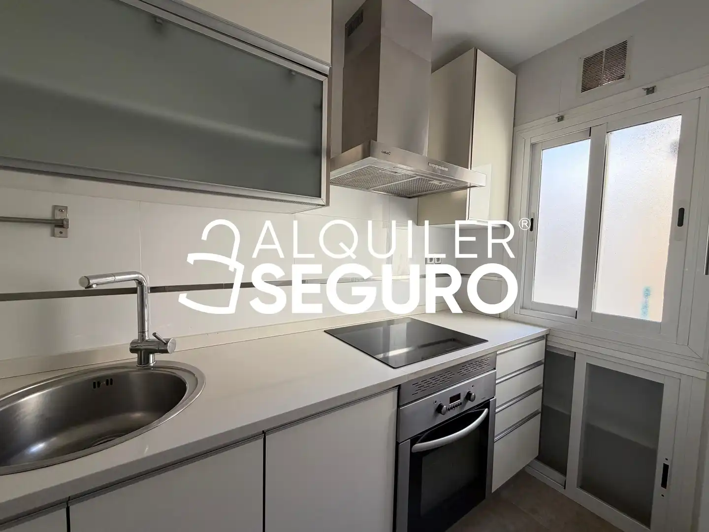 Küche von Wohnung zur Miete in Madrid mit Klimaanlage, Heizung und Terrasse