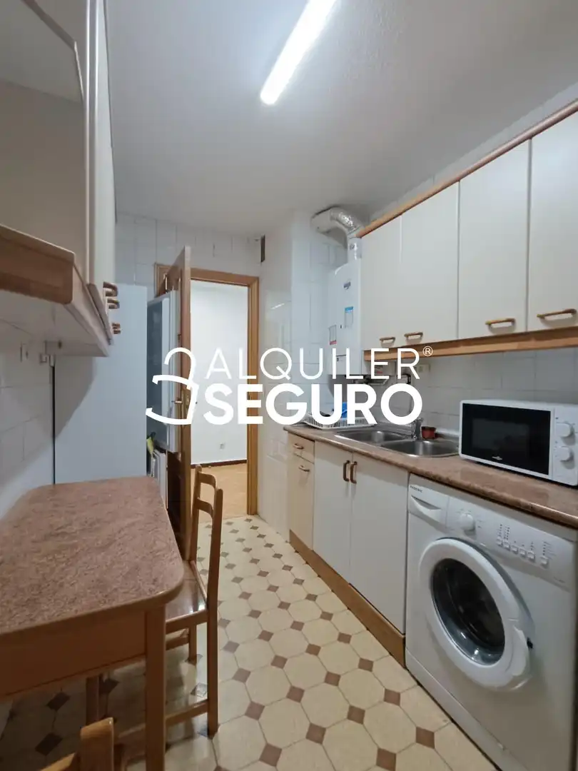 Cocina de Piso de alquiler en Aranjuez con Calefacción y Terraza