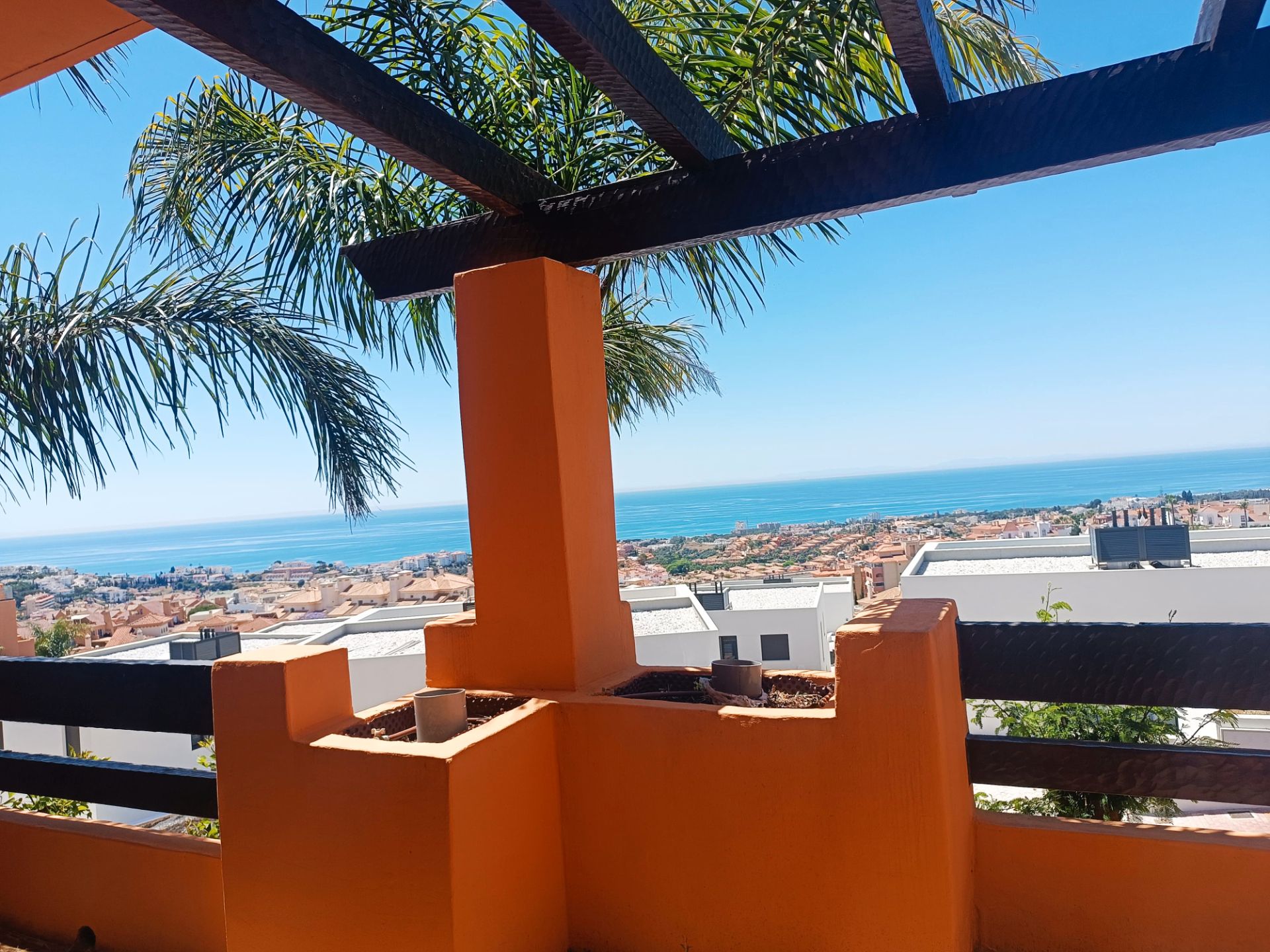 Vista exterior de Casa o chalet en venta en Mijas con Aire acondicionado, Calefacción y Terraza