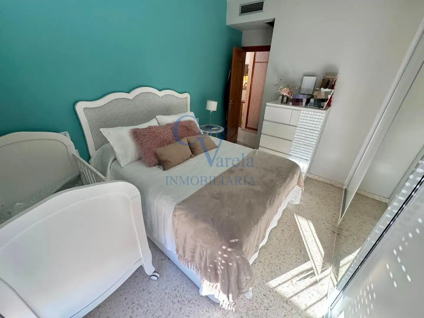Habitación de Piso en venta en Dos Hermanas con Aire acondicionado, Calefacción y Terraza