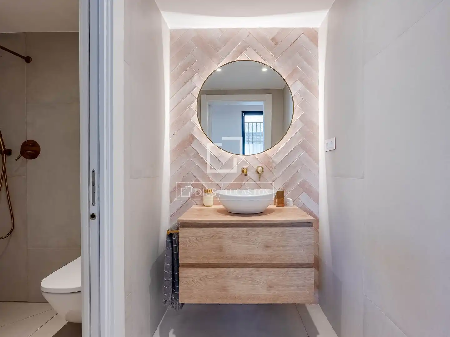 Baño de Casa o chalet en venta en Cornellà de Llobregat con Aire acondicionado, Terraza y Balcón