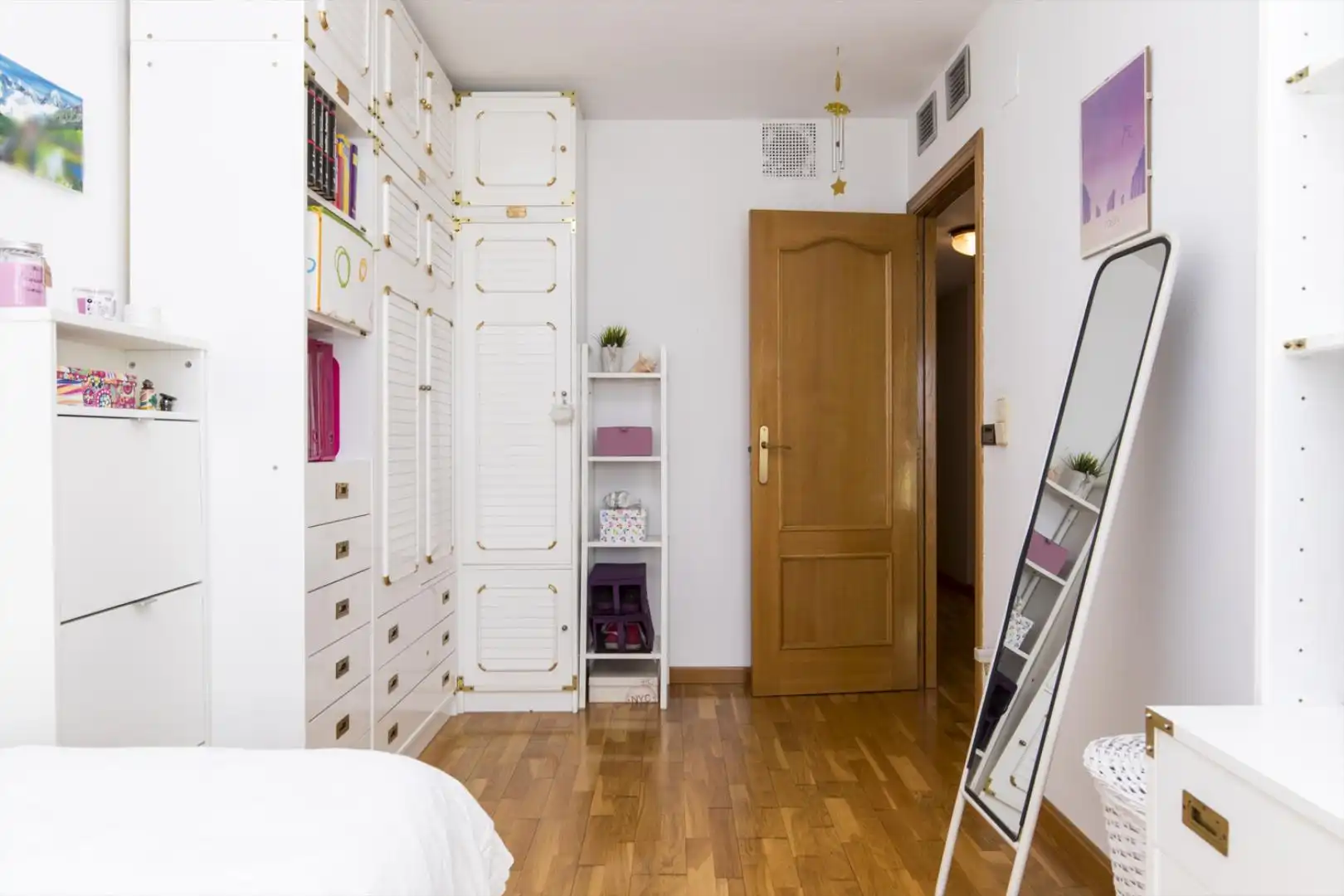 Bedroom of Detached homes for sale in Zaragoza  with Terrace, Storage room and Swimming Pool