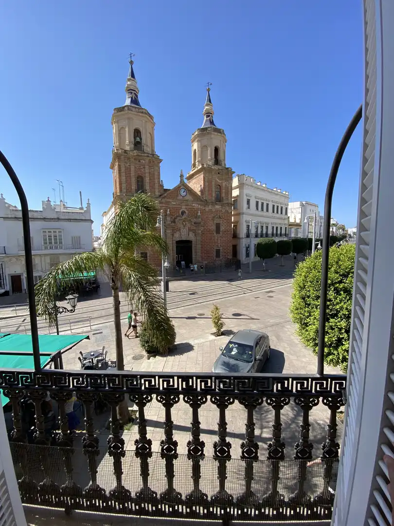 Außenansicht von Wohnung zum Verkauf in San Fernando mit Klimaanlage und Terrasse