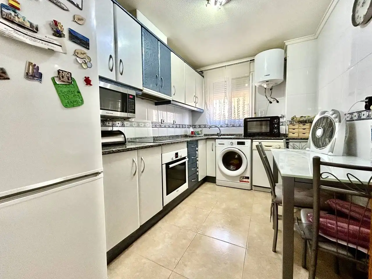 Apartamento en venta en Desamparados - Hurchillo - Torremendo