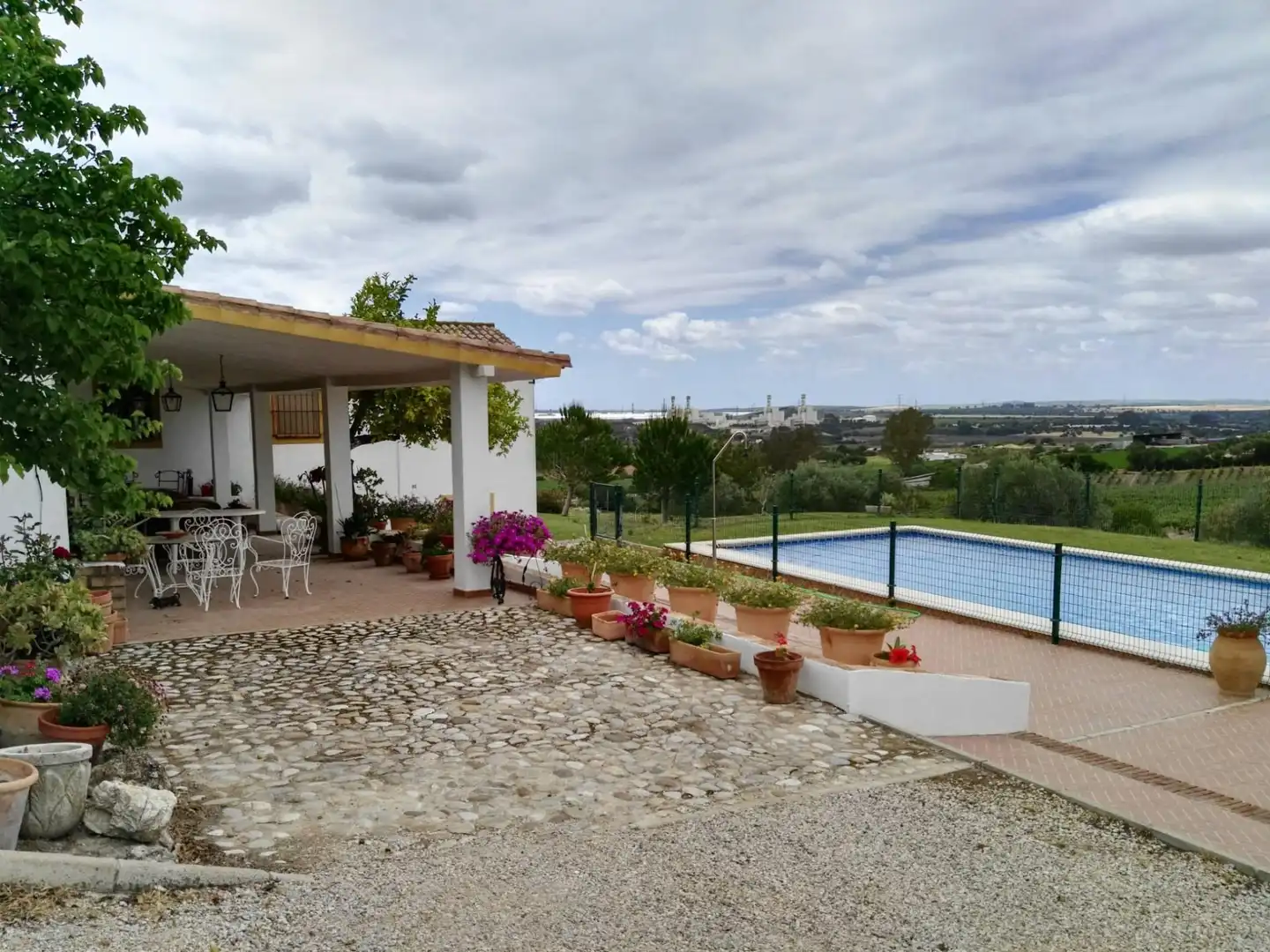 Jardí de Finca rústica en venda en Arcos de la Frontera amb Jardí privat i Piscina comunitària