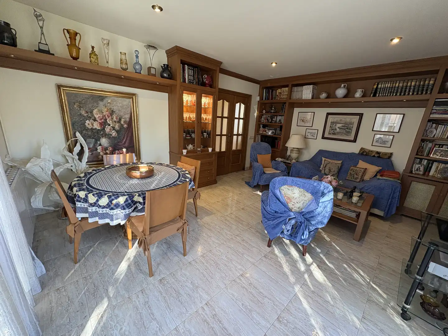 Living room of Houses for sale in Sant Cugat del Vallès  with Heating, Private garden and Terrace