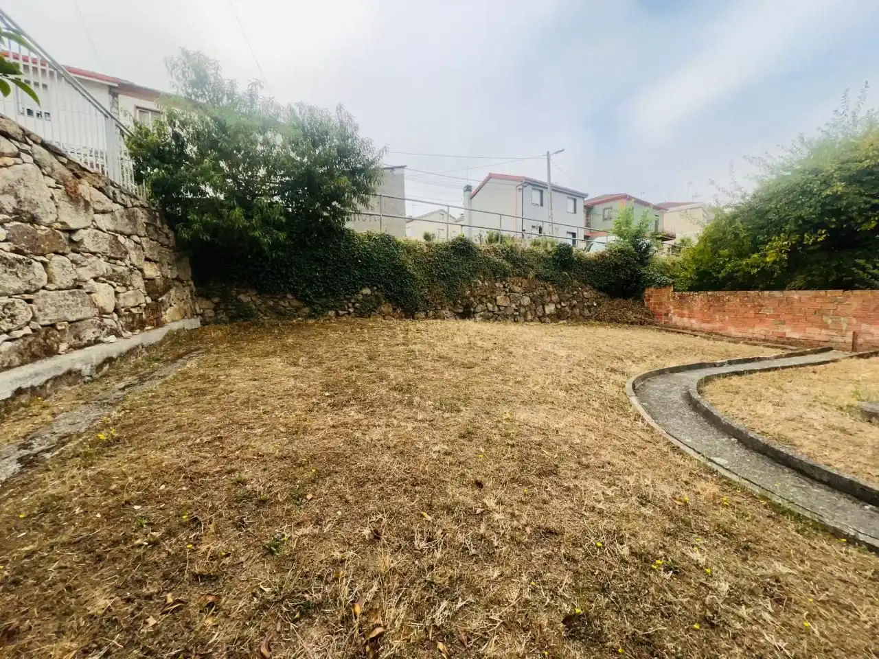 Houses for sale in Ourense Capital   with Heating, Terrace and Furnished
