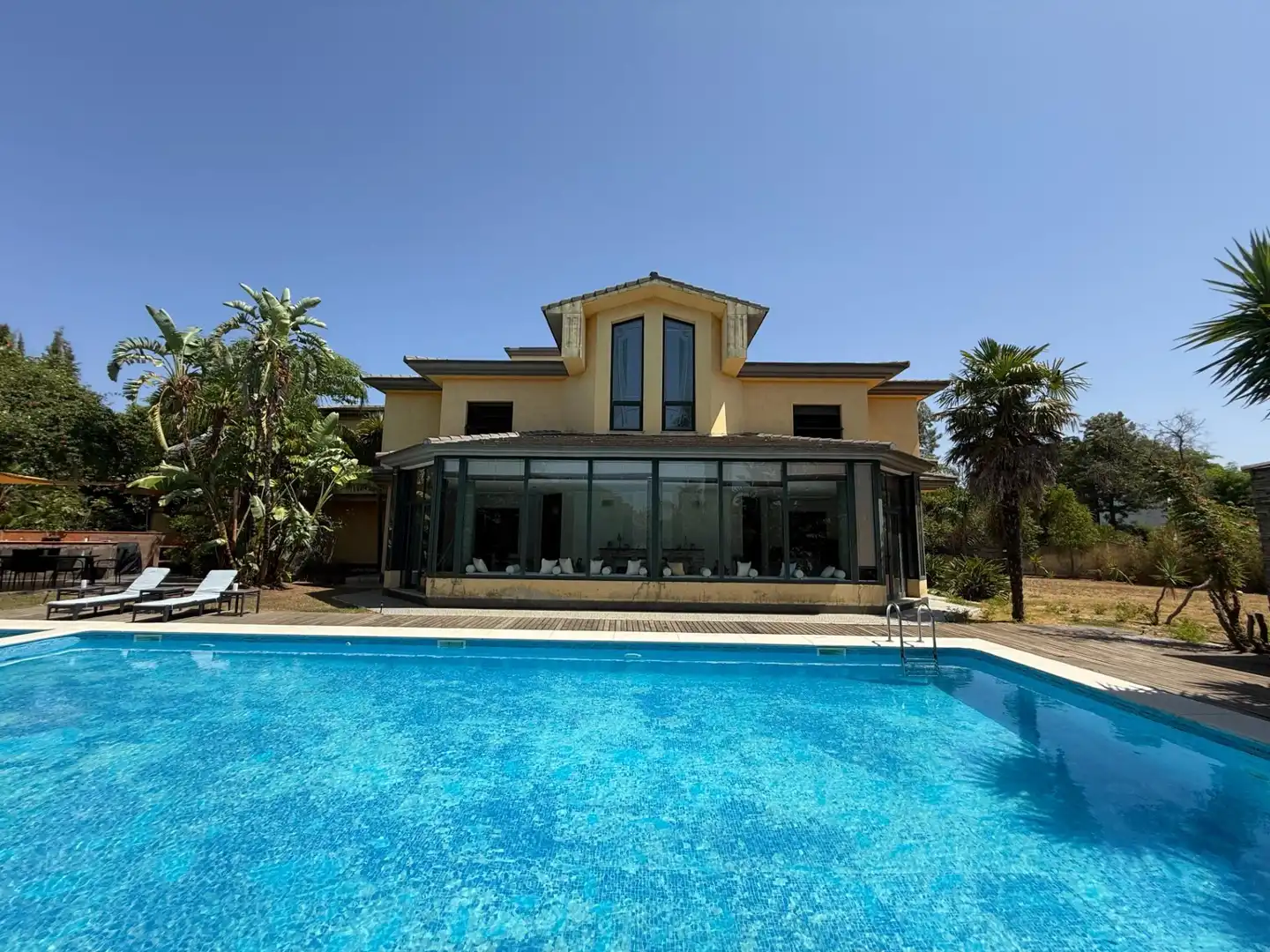 Piscina de Casa o chalet en venta en Gelves con Aire acondicionado, Jardín privado y Terraza