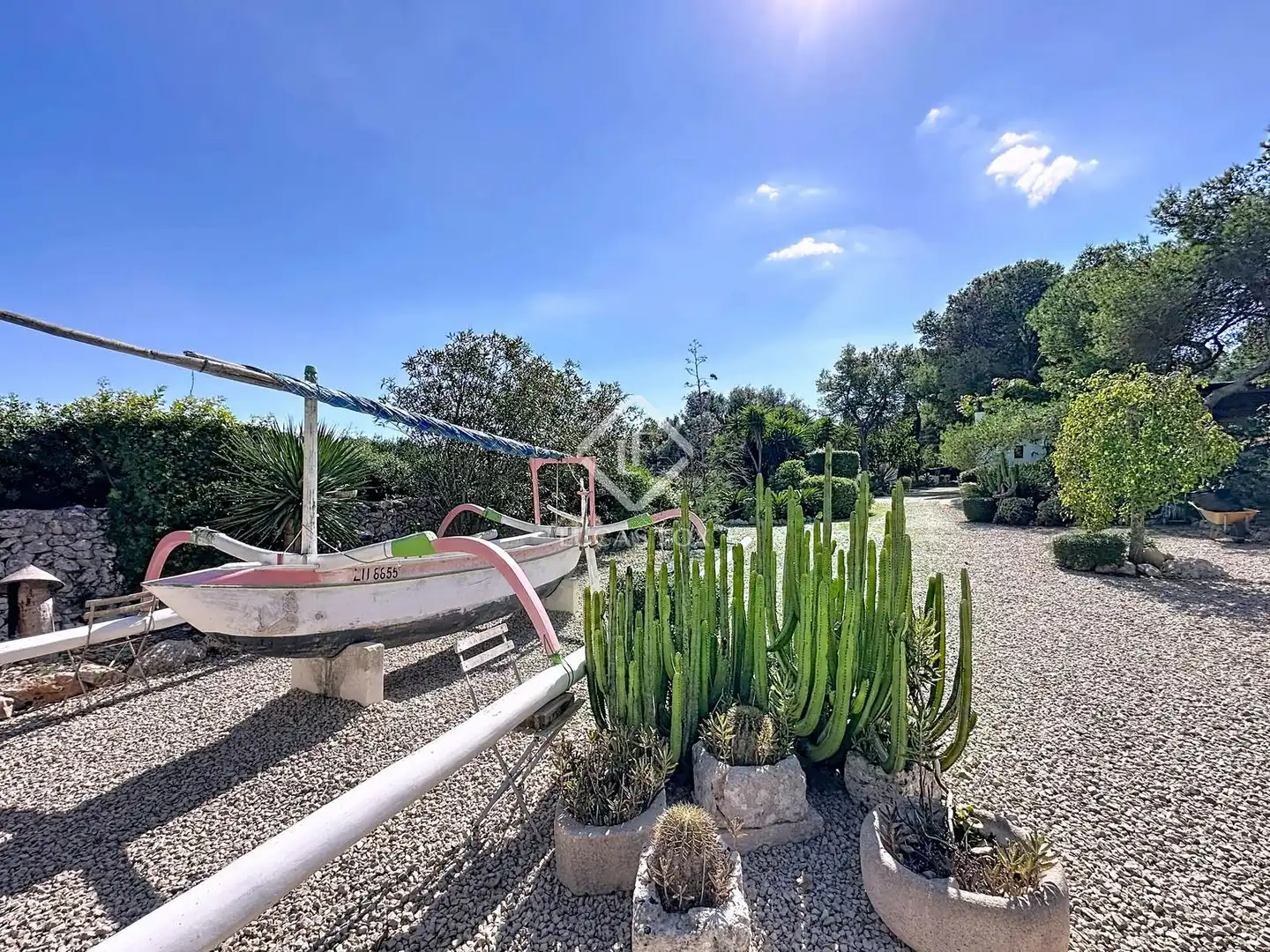 Jardí de Finca rústica en venda en Sant Lluís amb Aire condicionat, Calefacció i Jardí privat