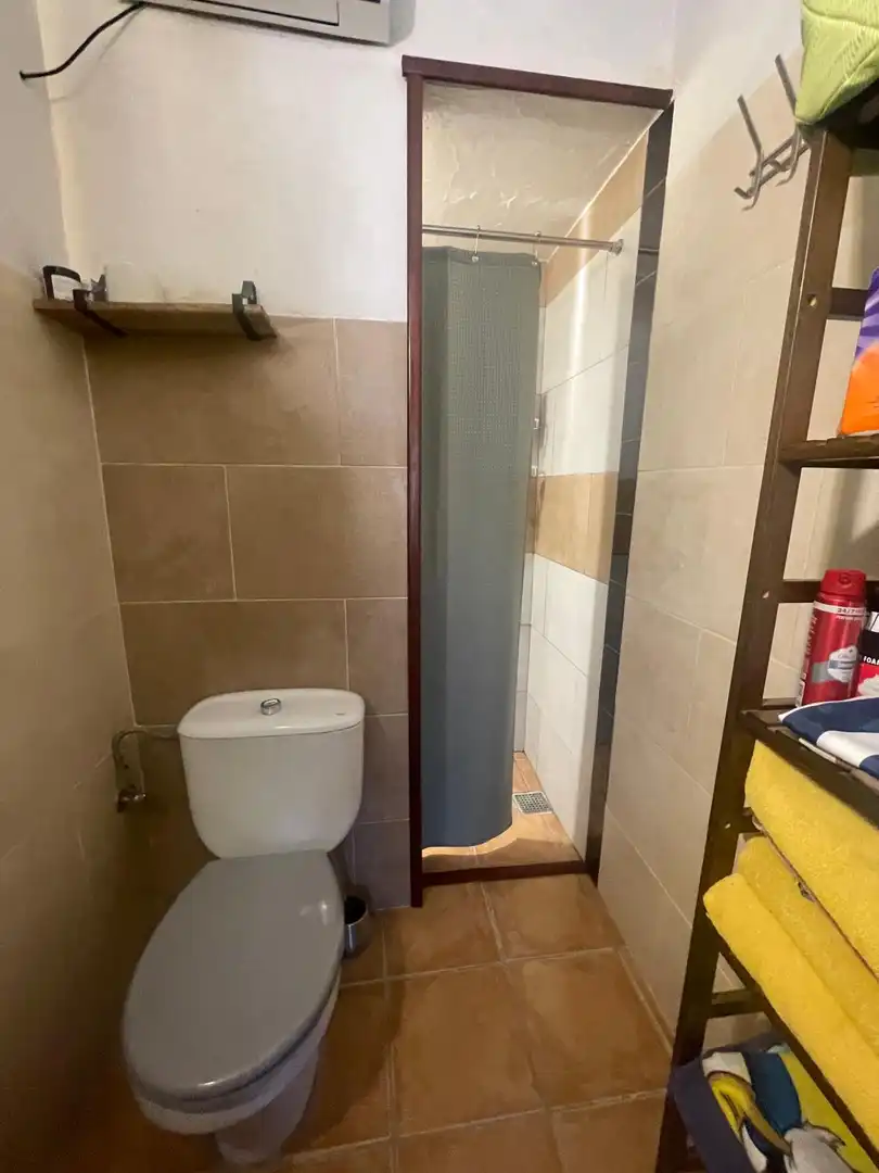 Baño de Finca rústica en venta en Santa Eulària des Riu con Aire acondicionado, Calefacción y Jardín privado