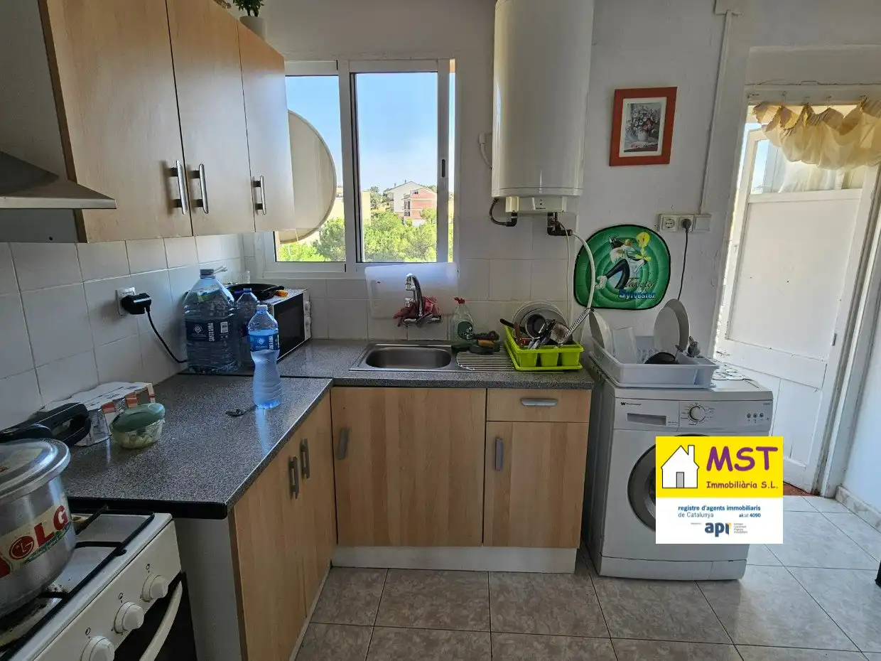 Flat with terrace for sale in Carrer dels Germans Arnalot, imagen 6