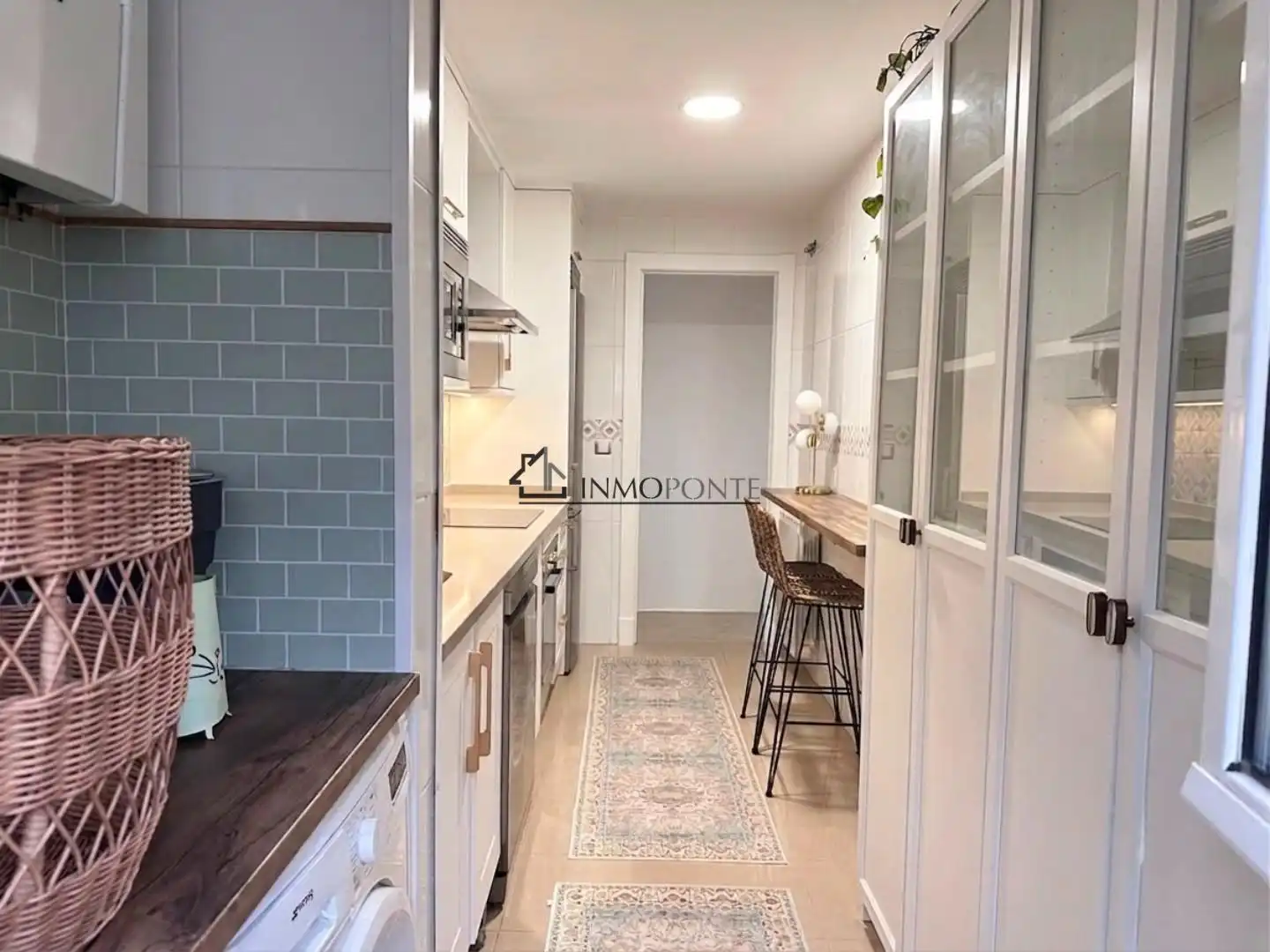 Cocina de Piso en venta en Poio con Calefacción, Terraza y Trastero