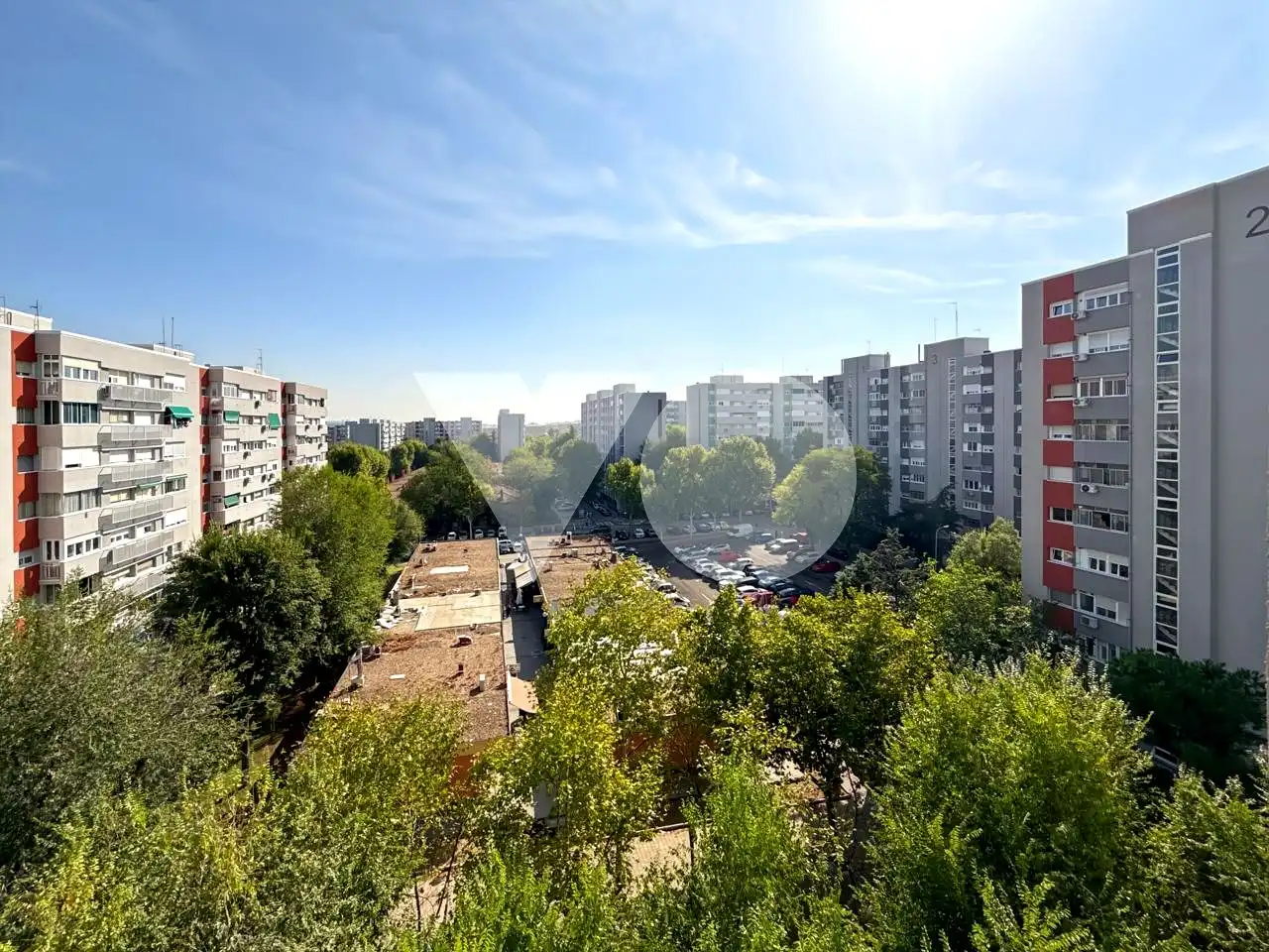 Außenansicht von Wohnung zum Verkauf in Usera