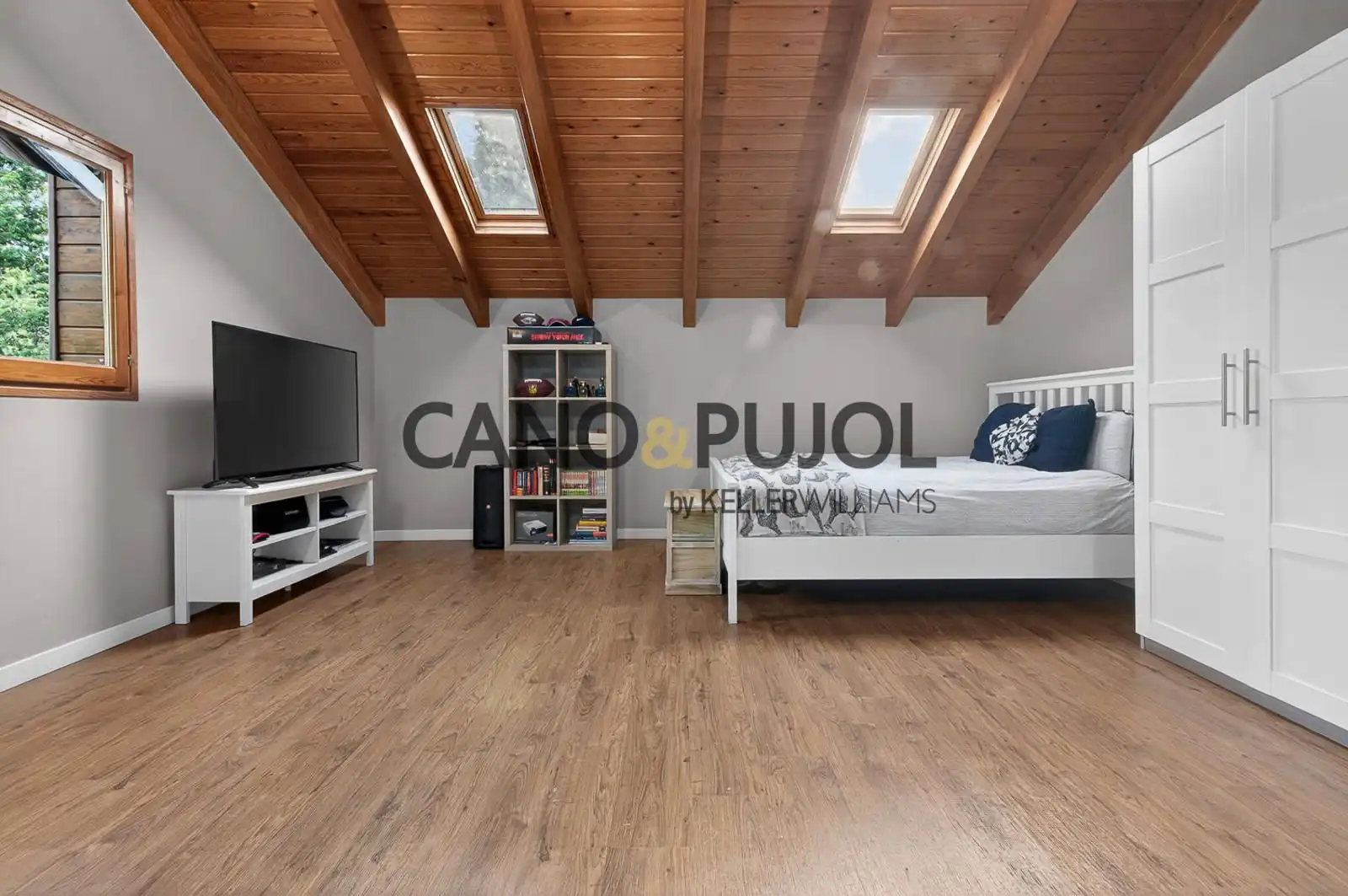 Sala d'estar de Casa o xalet en venda en Sant Cugat del Vallès amb Aire condicionat, Calefacció i Terrassa
