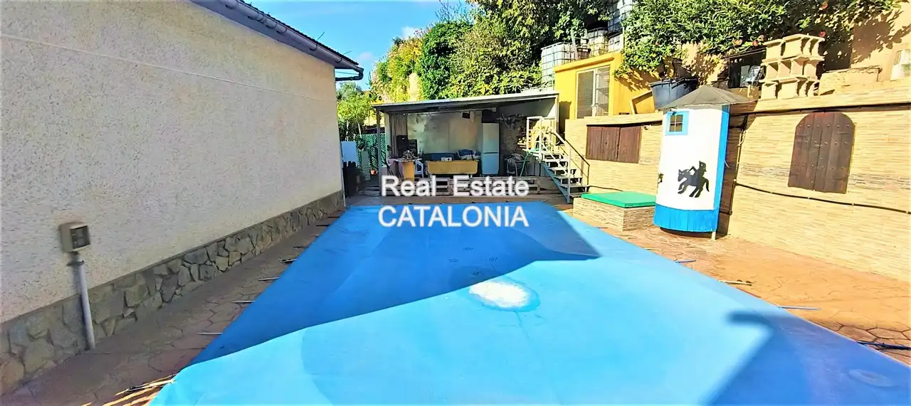 Exterior view of Houses for sale in Lloret de Mar  with Air Conditioner, Heating and Private garden