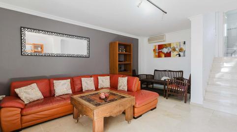 Foto 2 de Casa adosada en venda a C. del Faísán, 13, Alto de los Monteros, Marbella