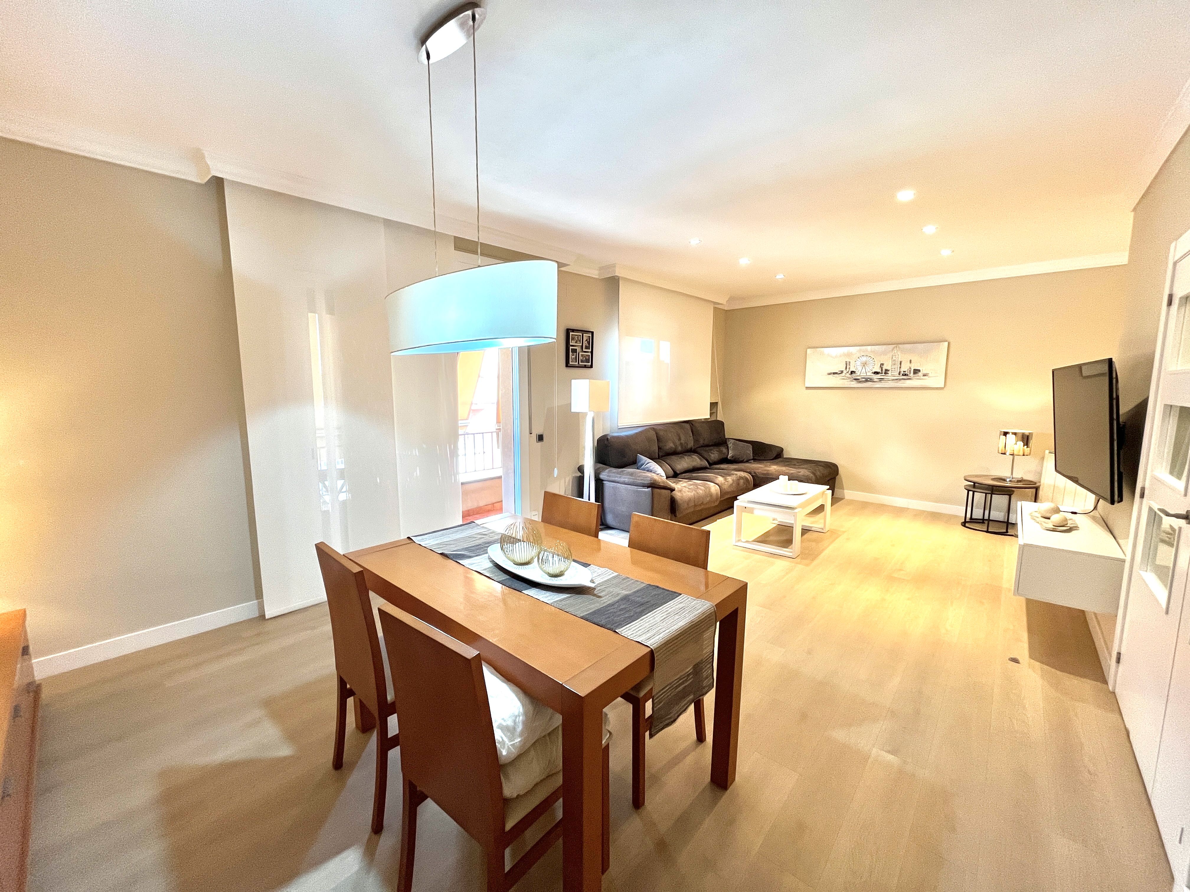 Living room of Flat for sale in Viladecans  with Air Conditioner, Heating and Parquet flooring