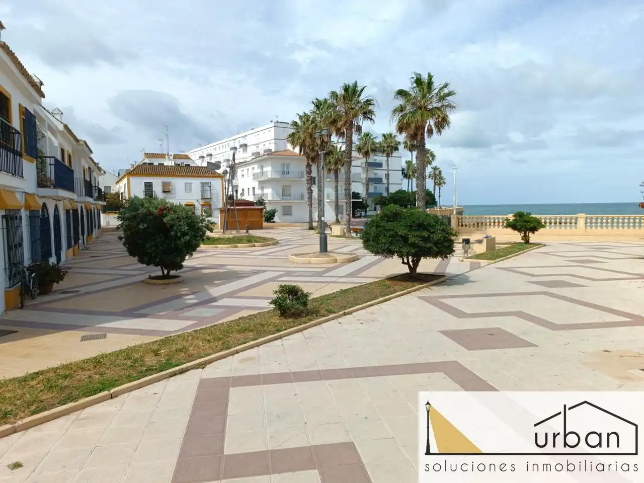 Duplexes for sale in Del Castillo, Playa Cruz del Mar