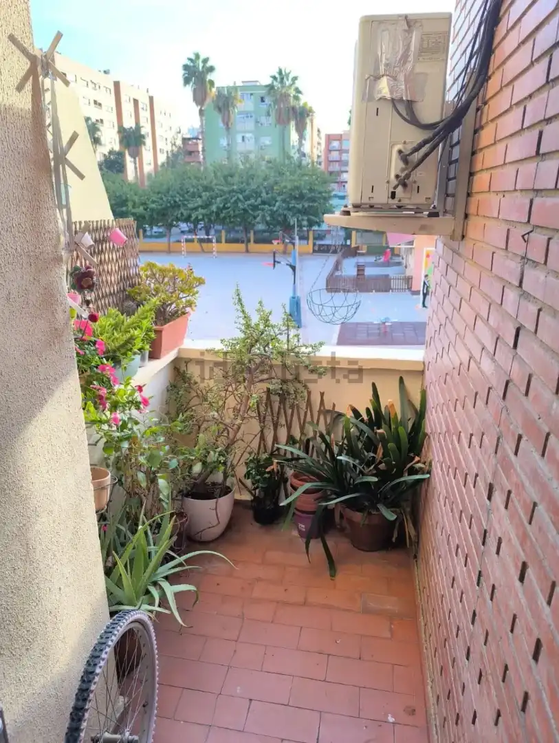 Terraza de Piso en venta en Valencia con Aire acondicionado, Amueblado y Horno