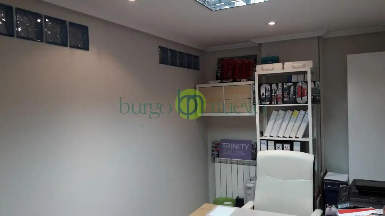 Local comercial en venda a Calle Gran Via De San Marcos 23 3º 23n 24001 Leon, imagen 4