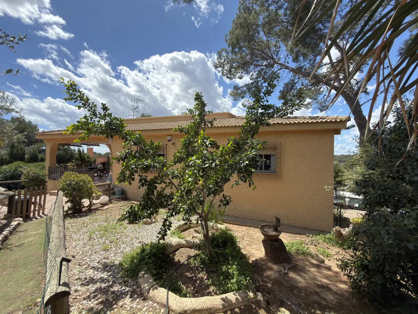 Vista exterior de Casa o chalet en venta en Náquera con Aire acondicionado, Calefacción y Jardín privado
