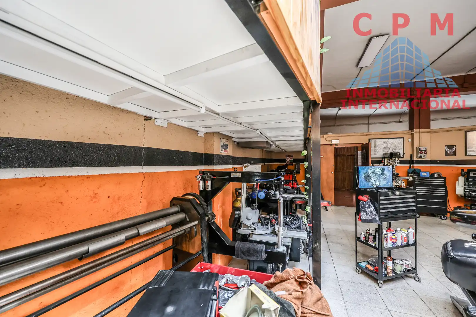 Nave industrial en venta en Tetuán