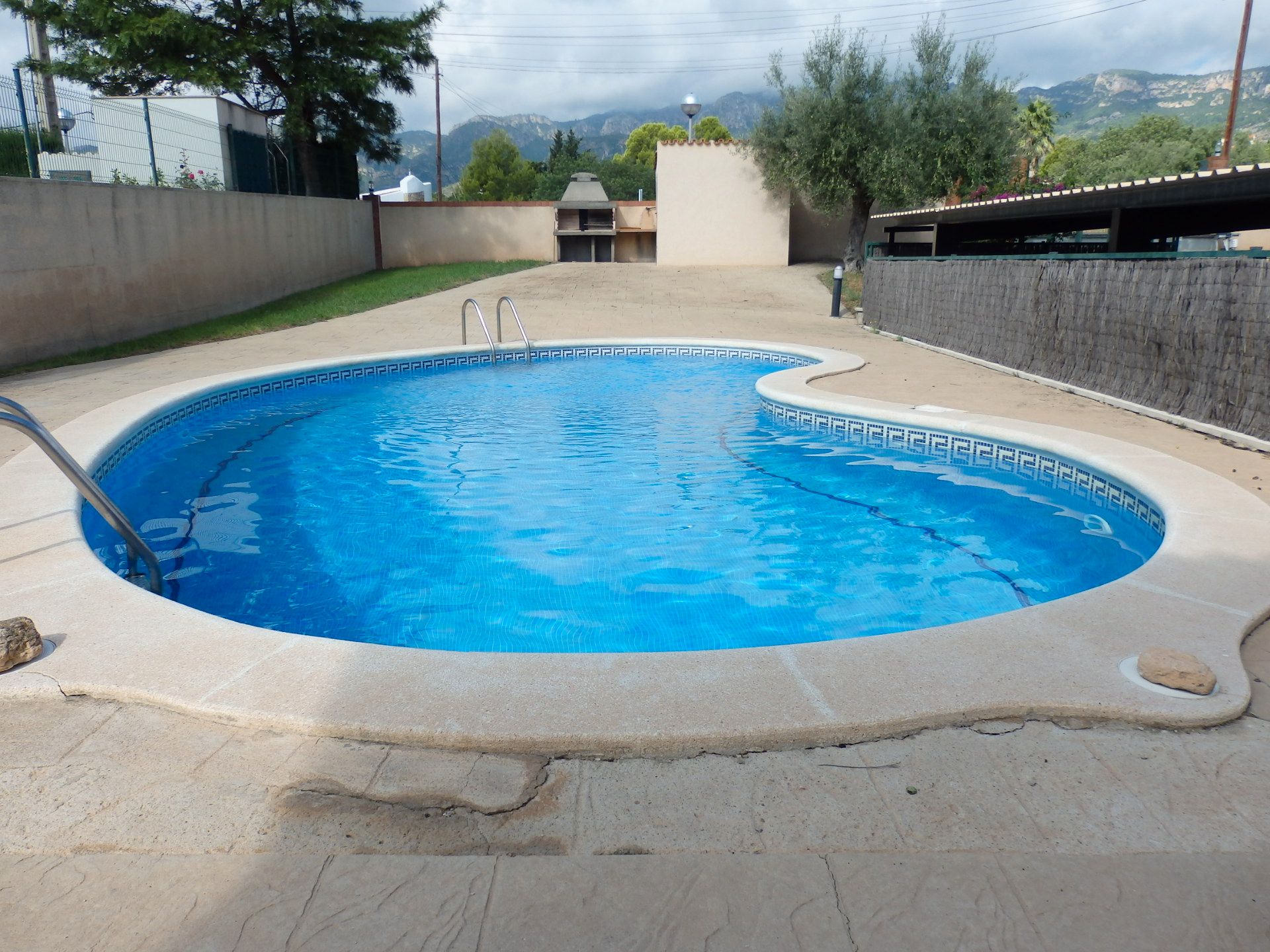 Piscina de Casa adosada en venda en Vandellòs i l'Hospitalet de l'Infant amb Aire condicionat, Jardí privat i Terrassa