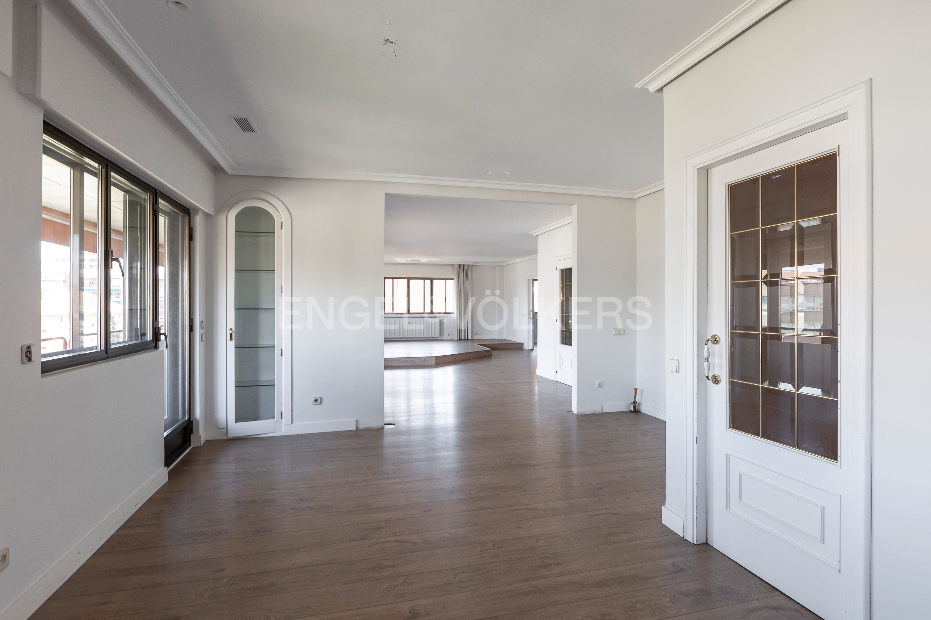 Living room of Apartment for sale in  Madrid Capital  with Air Conditioner, Heating and Terrace