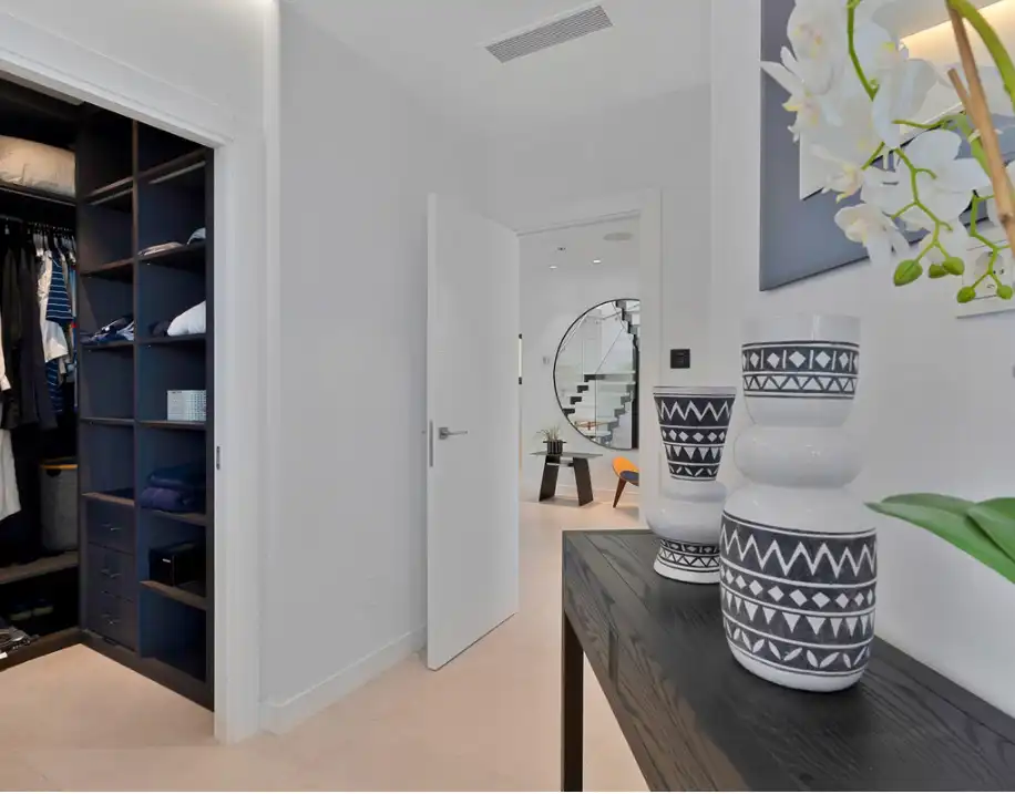 Piso en venta en Marbella con Terraza, Amueblado y Horno