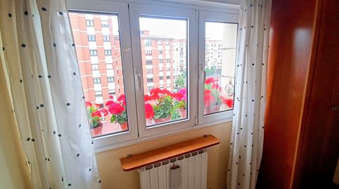 Foto 3 de Piso en venta en Calle Baleares, 27, Pumarín, Gijón