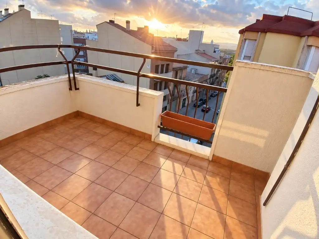Appartamento con terrazza in vendita a Calle Arbos, imagen 5